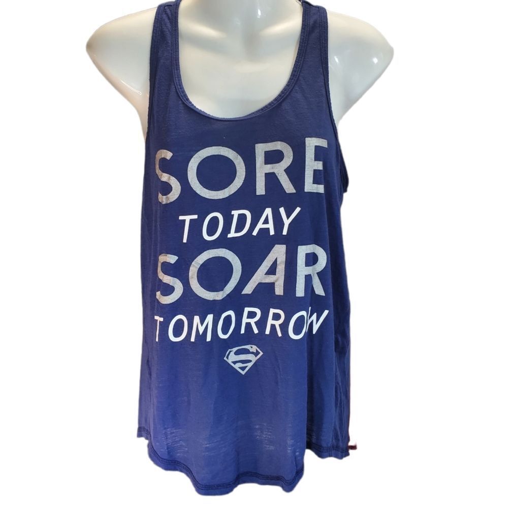 SUPERMAN HER UNIVERSE workout top M